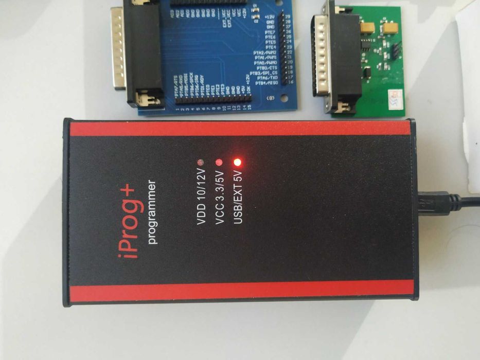 Продам Iprog + зі змінним серійним номером допрацьований программатор