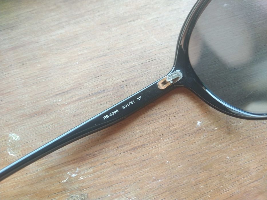 Óculos de sol / Ray-Ban
