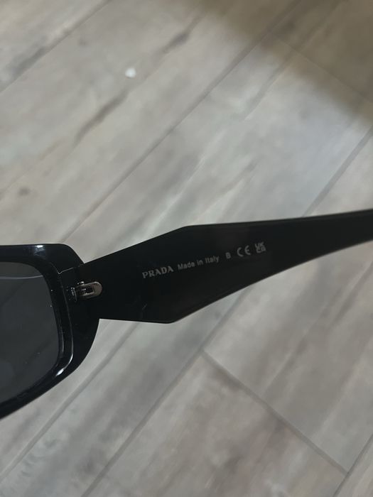 Okulary przeciwsloneczne prada
