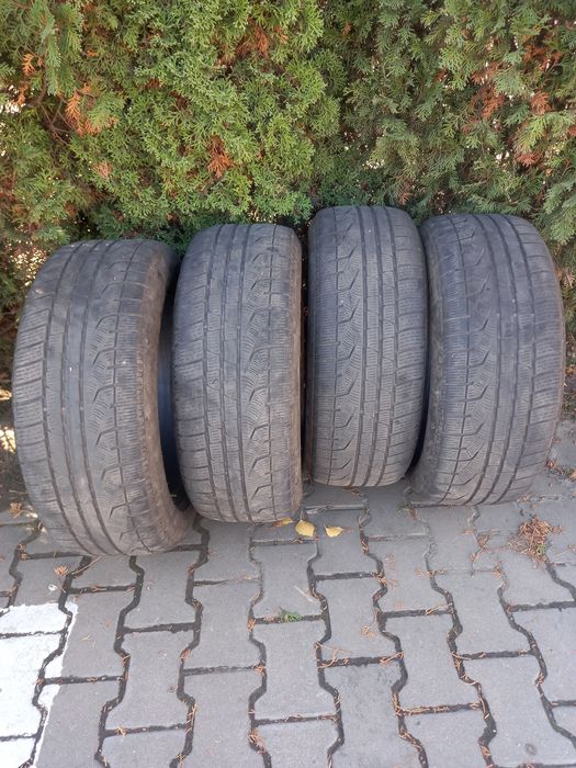 Всесизонна гума БРОНЬОВАНА PIRELLI 245/50/18