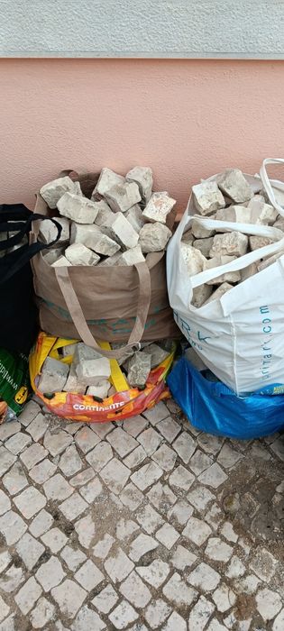Pedra de calçamento ou pedra portuguesa 6 sacos