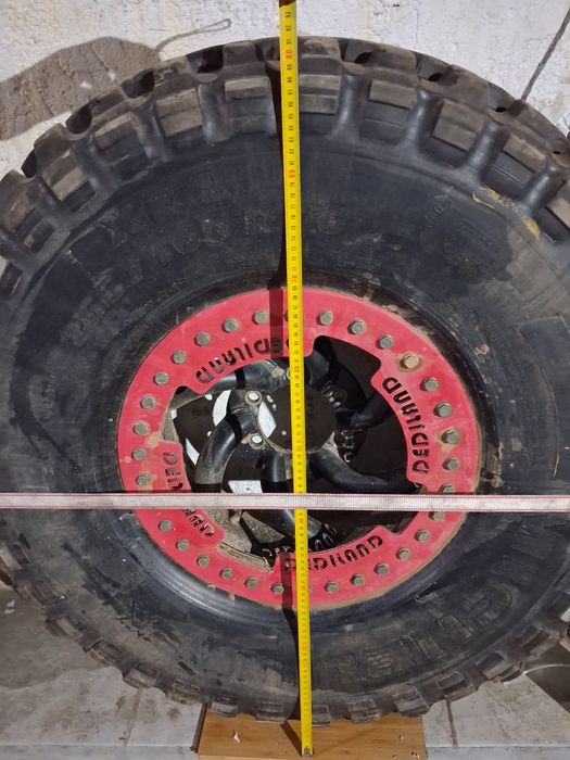 Pneus vj910 e jantes tubulares com beadlock dediland  r 16
