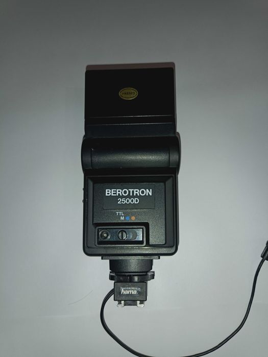 Uniwersalna Lampa Błyskowa Hama berotron 2500D