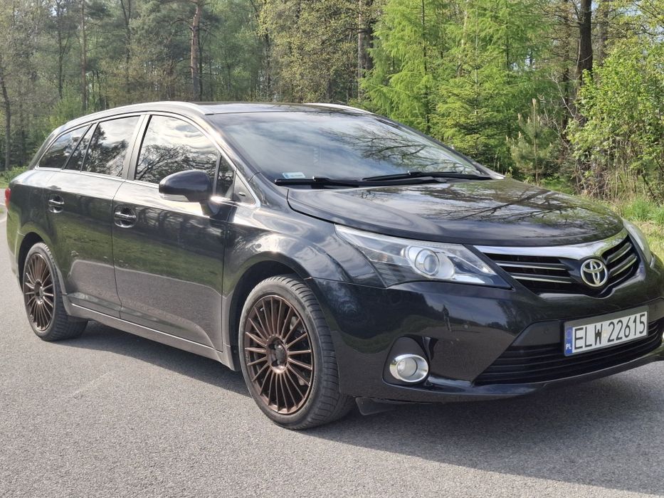 Toyota Avensis 2012r 1.8 z lpg