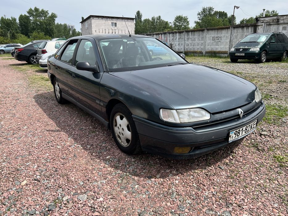 Renault Safrane 1993