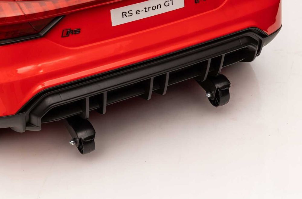 AUDI E-TRON GT RS 4X4 EVA 12V 4SILNIKI samochód elektryczny dla dzieci