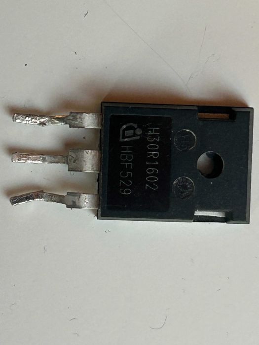Tranzystor mocy H10R1602 PHBF529 z demontażu