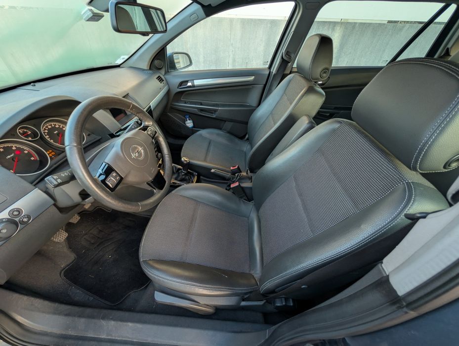 Opel Astra H carrinha 1.9 150cv full extras