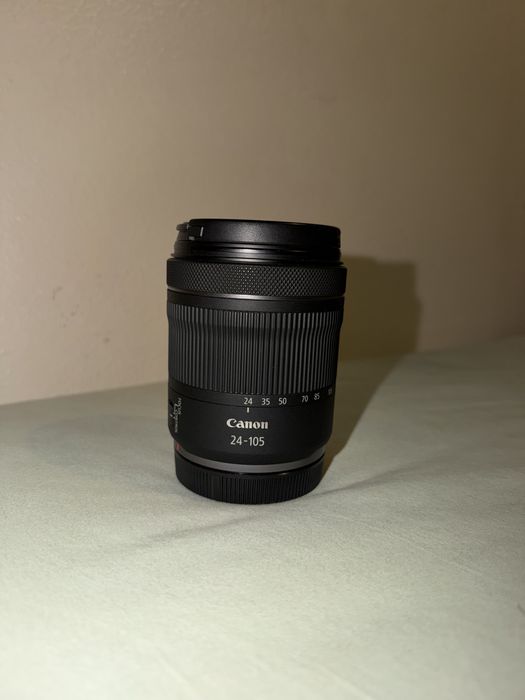 Máquina Fotográfica Mirrorless Canon EOS R8