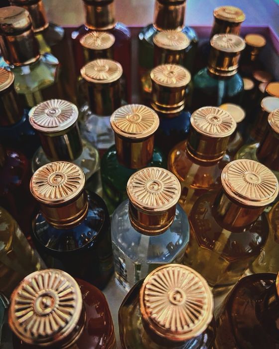Organiczne Olejki eteryczne z Indii perfumy
