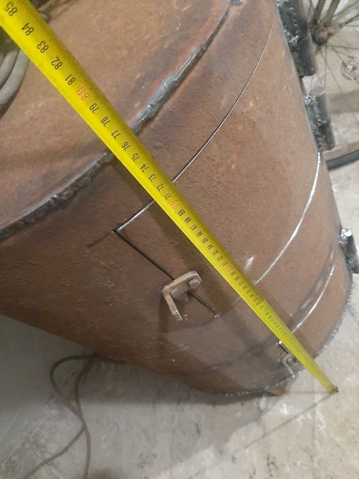 Кусок железа(3мм)огромная буржуйка