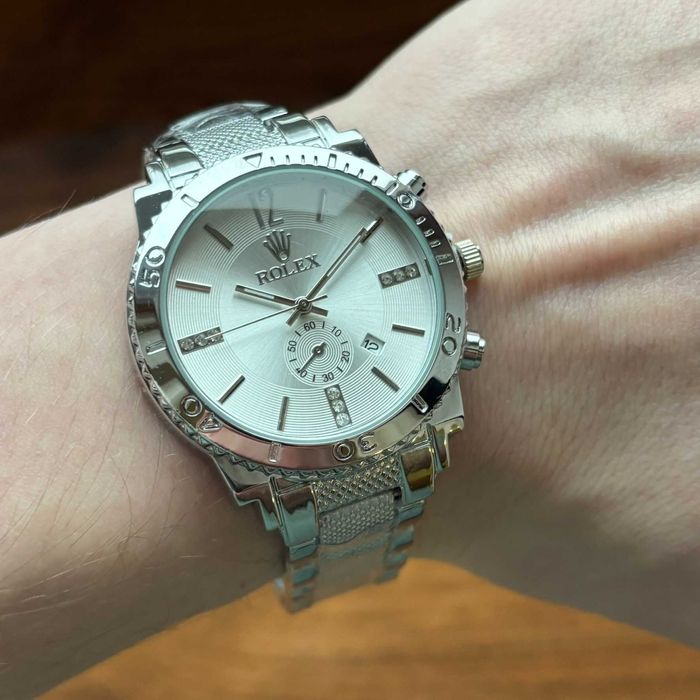 Супер хіт! Стильний жіночий годинник Rolex на браслеті