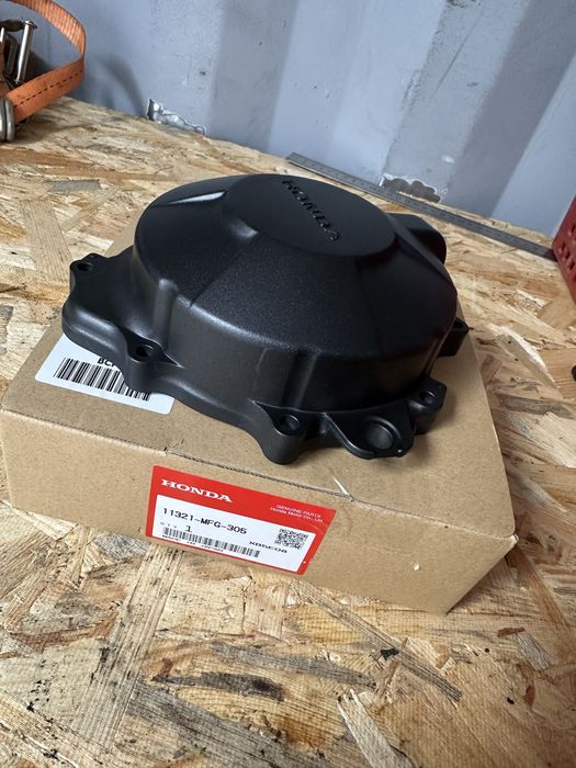 Кришка генератора Honda cb600 pc41 11321-MFG-305