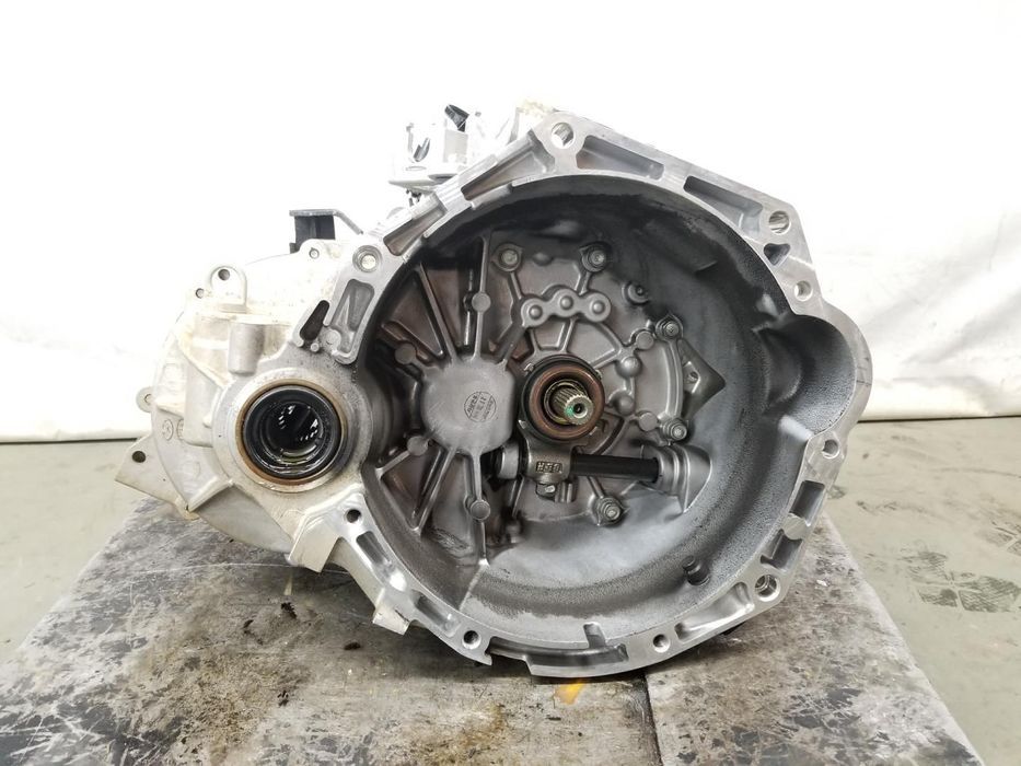 KIA RIO YB TRANSMISSION BOX REF. 4300002CH0