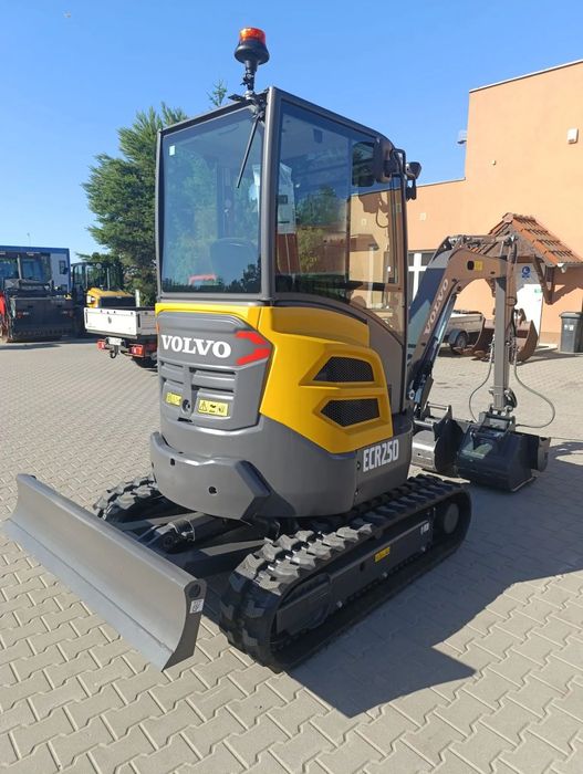 Volvo ECR25D  Fabrycznie NOWA minikoparka Volvo ECR25D