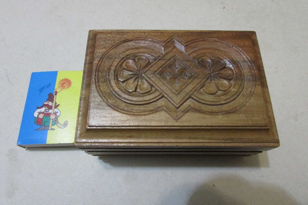 Міні шкатулка, скринька    дерево.