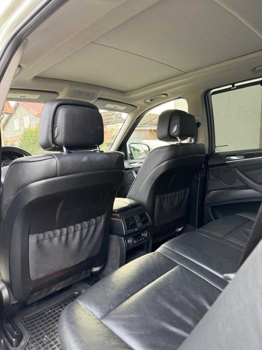 Ładne i zadbane BMW X5