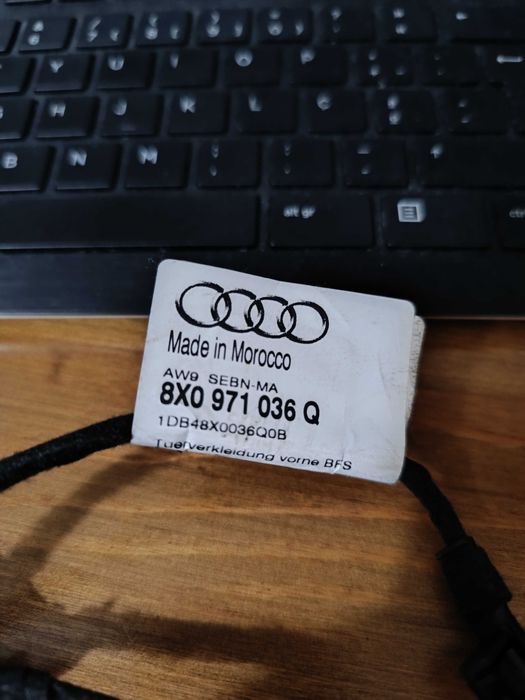 Interruptor Vidro Direito Frente - Audi A1