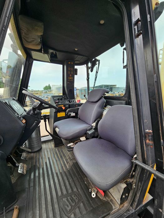 JCB 2140 Fastrac JCB 2140 FV 23% cena brutto