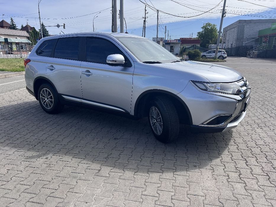 Mitsubishi Outlander III, 2016