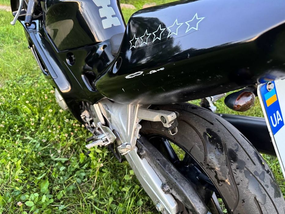 Мотоцикл CBR 600 f3