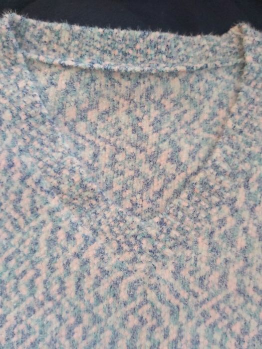 Camisola de malha fofa