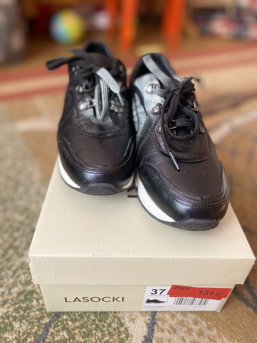 Шкіряні кросівки Lasocki 37р