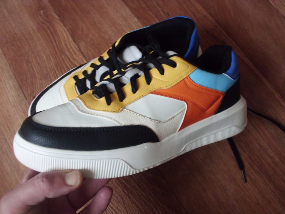 Кроссовки Zara 27-42. БУ