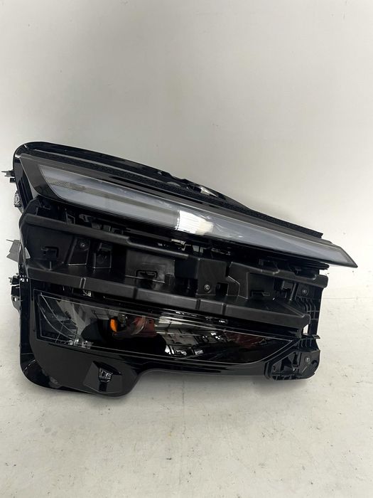 Фара правая Tesla Model Y Juniper USA