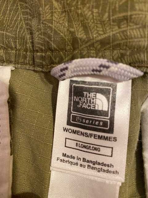 krótkie spodenki North Face