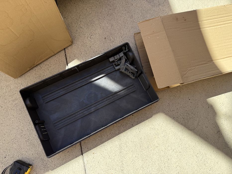 Caixa distribuição água colector