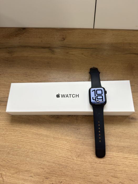 Apple Watch SE 2 44mm kolor polnocny stan BDB