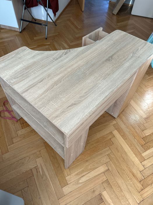 Sprzedam biurko narożne