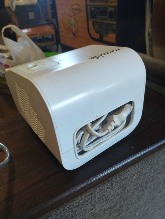 Ингалятор (небулайзер) Microlife