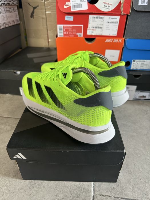 Продам кросівки Adidas Adizero SL 2 M