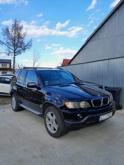 Auto BMW X5 E53