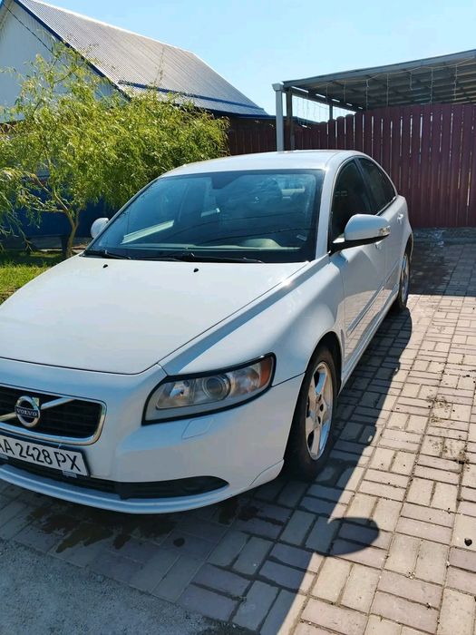 Продам Volvo S40 2012г.в.