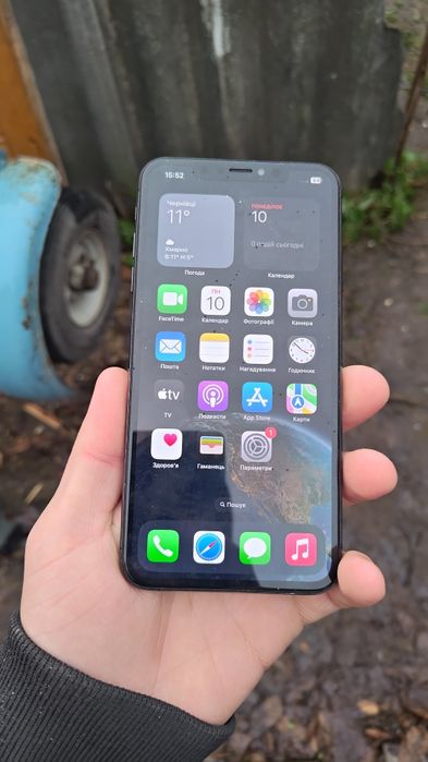 Продам i iPhone читайте опис..