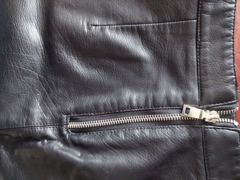 Шкіряна спідниця S