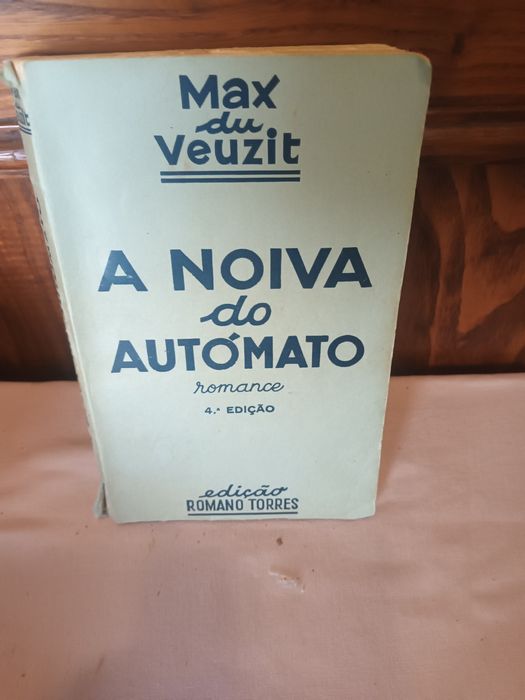 Livros antigos cada um o seu valor
