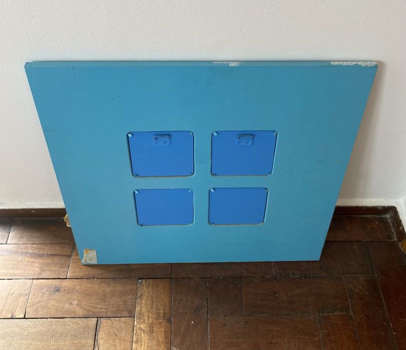 Moldura e quadro com nome “Dinis”