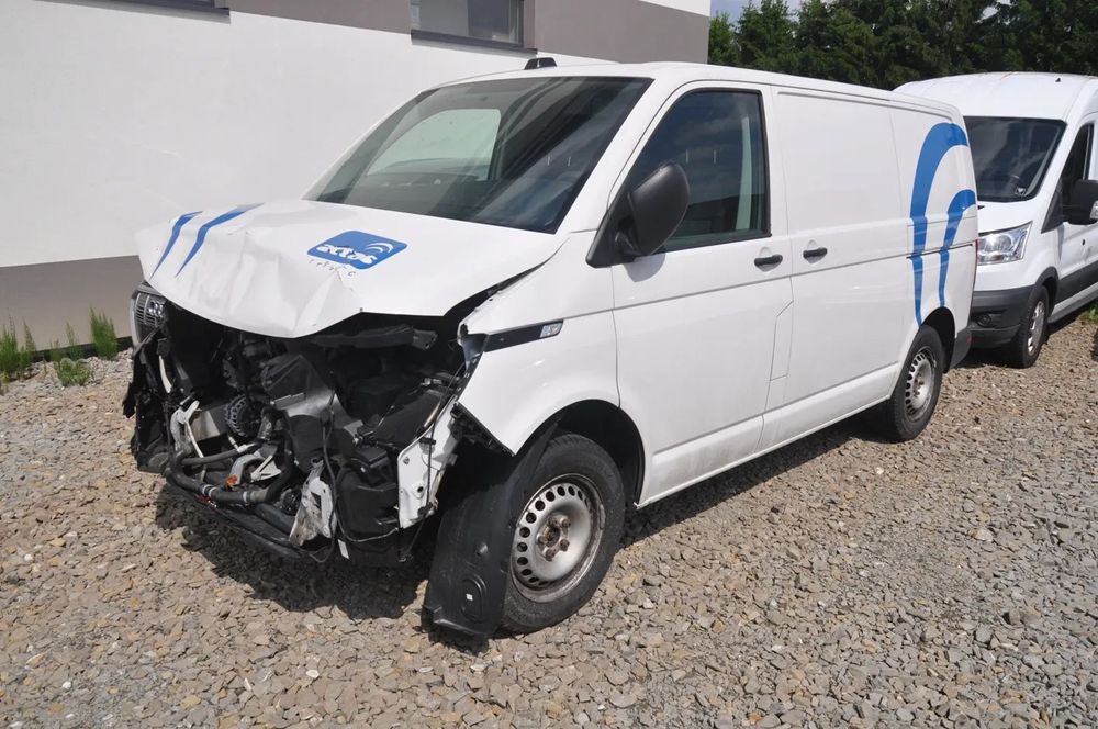 Volkswagen transporter  H1L1 T6.1 poduszki ok. 2xdrzwi