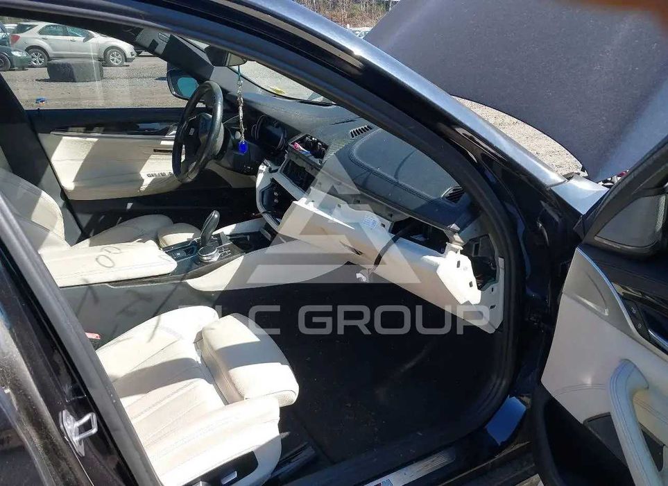 Разборка BMW G30 530 X-Drive 2018 року Колір 416