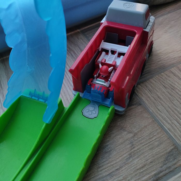 Spin master pętla tor psi patrol