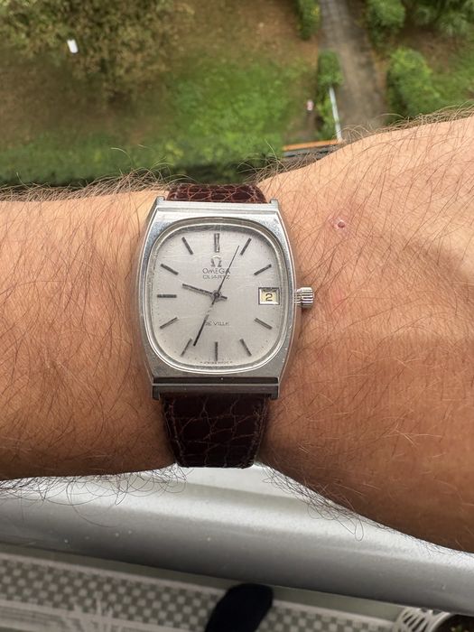 Omega quartz de ville