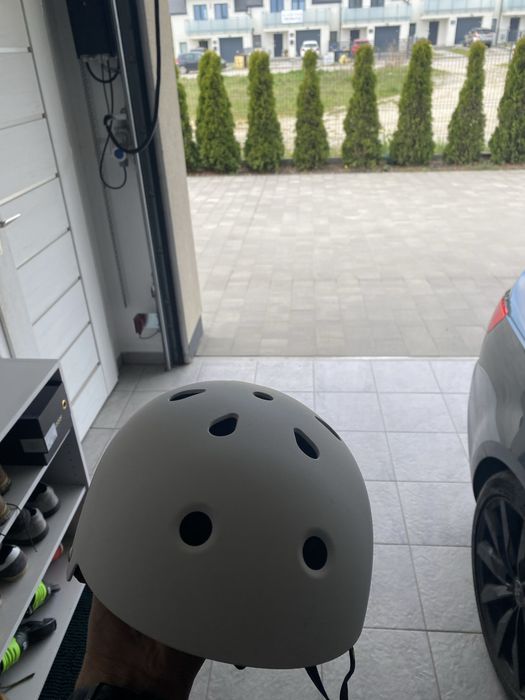 Kask wiek 10 lat