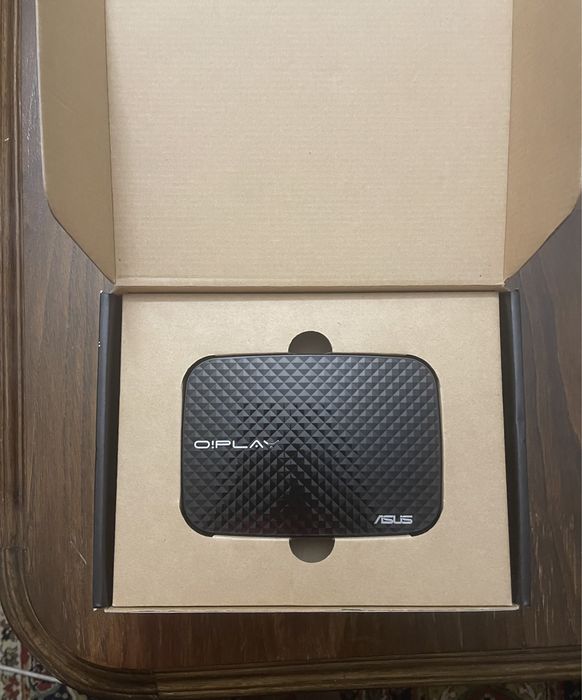 Asus mini plus Smart tv box