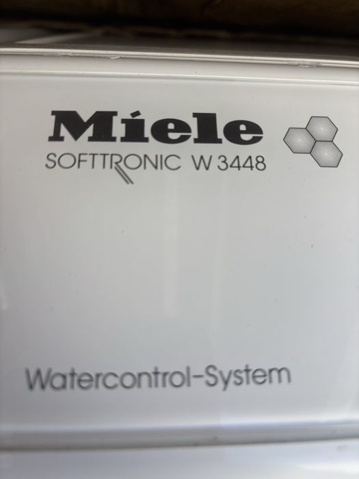 Пральна машина Miele 6кг