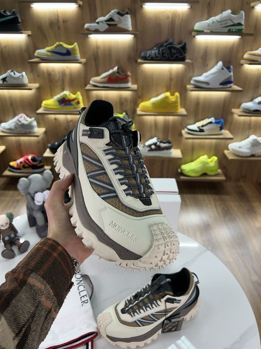 Кросівки Moncler Trailgrip Gore-Tex Gtx Brown / Beige