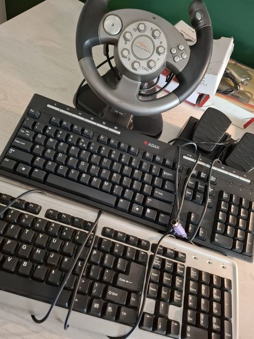 Kierownica do PC i klawiatury